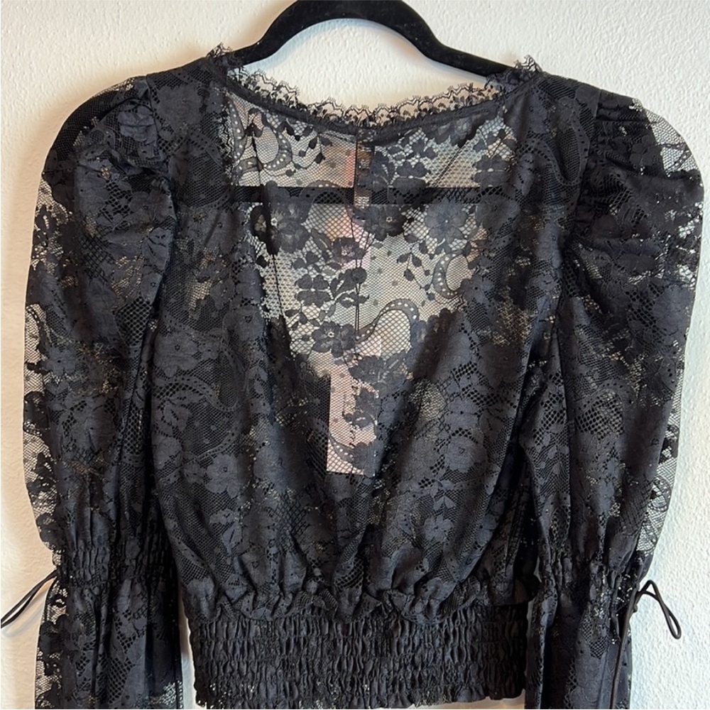 FOR LOVE LEMONS LACE TOP - Picture 11 of 11